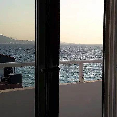 A Unique Seaside View!!! Appartement Rhodes City